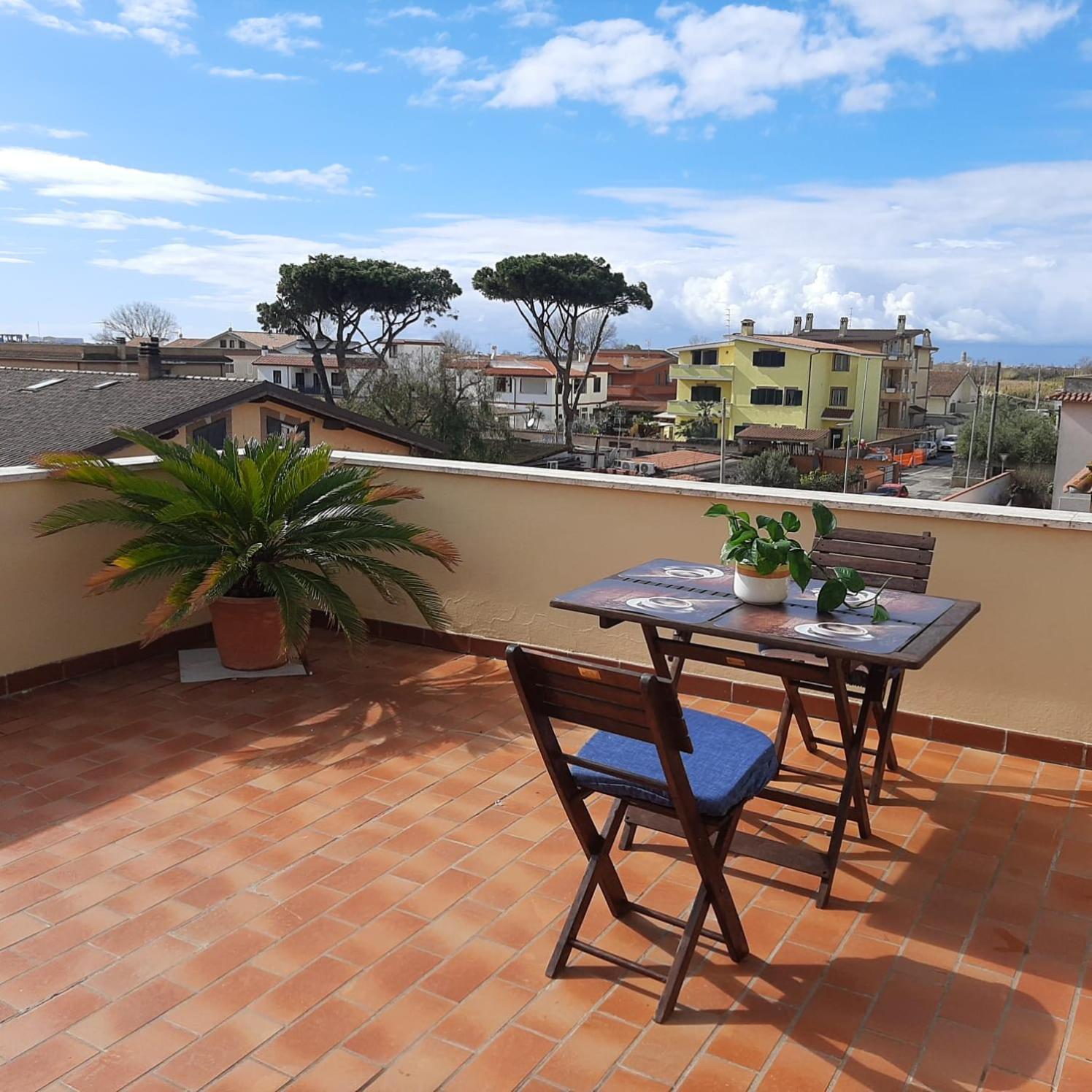 La Terrazza Sul Faro Appartement Fiumicino Buitenkant foto
