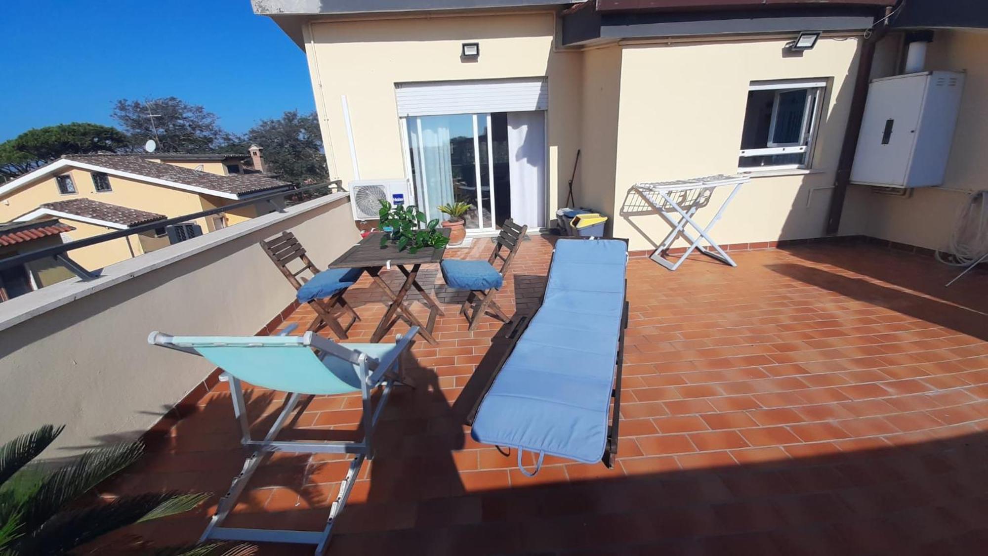 La Terrazza Sul Faro Appartement Fiumicino Buitenkant foto
